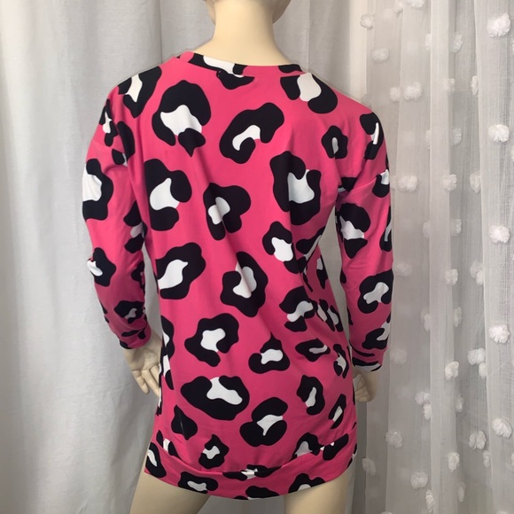 Levaca brand leopard print sweatshirt, size small - Picture 5 of 5